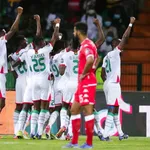 ASSE : la Tunisie éliminée, les images du tacle effroyable dont Khazri a été victime