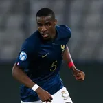 ASSE – Mercato : double rebondissement pour Niels Nkounkou !