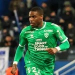 ASSE : les débuts de Nkounkou interpellent, ses stats aussi