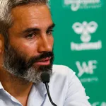 ASSE – Mercato : les Verts auraient trouvé le remplaçant de Niels Nkounkou !