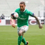 ASSE – Mercato : les Verts doublés par le RC Strasbourg pour le remplaçant de Debuchy ?