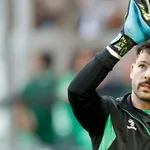 ASSE Mercato : les Verts mettent déjà  Larsonneur sous pression