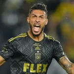 ASSE – Mercato : l'OM et l'OL ont tenté Bouanga, la Ligue 1 s'affole !