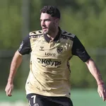 ASSE Mercato : Monconduit poussé vers la sortie mais…