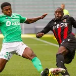 ASSE – Mercato : Puel glisse un nom surprenant pour la succession de Debuchy