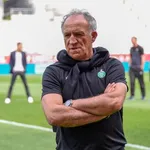 ASSE – Mercato : un imprévu de dernière minute perturbe le transfert de Denis Bouanga !