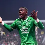 ASSE : Niels Nkounkou récompensé pour son mois de feu