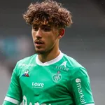 ASSE : Ses regrets, ses ambitions… Aouchiche fait le bilan de sa saison