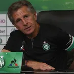 ASSE : son avenir, la question du gardien… Claude Puel évoque le futur de son projet