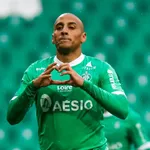 ASSE : son triplé contre Bordeaux, sa saison galère, ses objectifs… Wahbi Khazri en dit plus