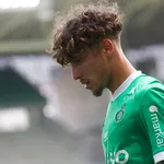 ASSE – Stade Brestois (1-2) : Aouchiche, une trentième grinçante chez les Verts