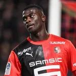 ASSE, Stade Rennais – Mercato : Pierre Ménès n'est pas le seul à  balancer sur Niang