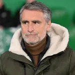 ASSE – Troyes : Dall&rsquo;Oglio s&rsquo;agenouille devant ses joueurs mais leur met un coup de pression