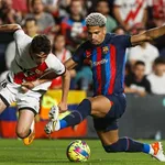 Battu par le Rayo Vallecano, le FC Barcelone a plus que jamais besoin de Messi (et de Busquets)