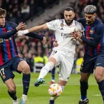 Benzema intouchable au Real Madrid, mois décisif pour le FC Barcelone