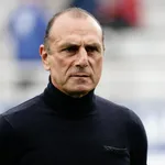 Ghisolfi fait encore une crasse à  Lens, Brest n’a pas son nouveau coach, Guion dévoile son secret à  Bordeaux