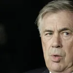 Coup de tonnerre pour Ancelotti au Real Madrid, le FC Barcelone lorgne en L1 au Mercato