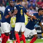 Coupe du monde : Ronaldo envoie un message à Neymar, Onana écarté, Deschamps va faire tourner