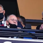 Daniel Riolo prend l'OM pour taper sur l'OL et le PSG, Aulas prend une punchline mémorable !