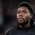 Davies joue avec le PSG et le Real Madrid, un nouveau cas Griezmann au FC Barcelone ?