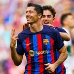 Derby de feu pour le Real Madrid, le FC Barcelone sous le charme de Lewandowski