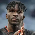 La FIFA tape sur Nice, la Juve cible David (LOSC), Longoria vise la LFP !