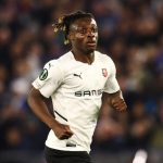 Doku encore forfait avec Rennes, fin de saison pour deux Girondins, l'entraîneur de Reims veut un buteur, un Strasbourgeois se voit en Premier League