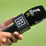 Droits TV : Daniel Riolo dévoile le nombre d’abonnés de DAZN