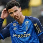 Ekitike (Reims) a un pas de Newcastle, Gérard Lopez risque la prison, l’OM a de la concurrence pour Bayo