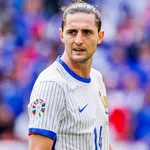 Equipe de France : 5 clubs veulent Rabiot, le FC Barcelone hors course ?