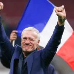 Equipe de France : Deschamps pourrait lâcher les Bleus pour un club après le Mondial !