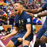 Equipe de France – Le bilan de Denis Balbir : « Mbappé s’est réconcilié avec les Français »