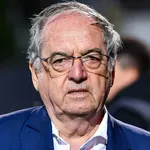 Equipe de France : Le Graët et la FFF portent plainte contre So Foot, le président de la fédération espagnole accusé d’orgies !