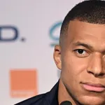 à‰quipe de France : Mbappé se livre sur son retour à  Paris et botte en touche sur son conflit avec le PSG