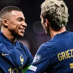 Equipe de France : Mbappé très ému par la retraite internationale de Griezmann