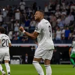 à?quipe de France, Real Madrid : un ex de l’OM et du Barça découpe Mbappé