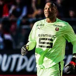 Equipe de France, Stade Rennais : Mandanda fait tomber deux illustres records