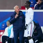 Equipe de France : un membre du staff de Deschamps à  l’origine de l’affaire Pogba ?