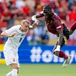 Euro 2024 : la Belgique tombe d’entrée face à  la Slovaquie (0-1)