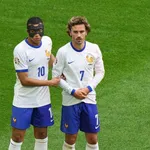 à?quipe de France : Pierre Ménès lâche ses vérités sur Griezmann et Mbappé