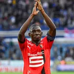 Favre donne des nouvelles de Delort à Nice, Traoré fait poireauter Rennes, Deminguet évoque son été agité