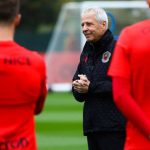 Favre teste ses jeunes Aiglons en Espagne, un renfort du LOSC kiffe la L1, Montanier incrédule du renvoi de son adjoint !