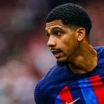 FC Barcelone : Araujo de retour dans le onze pour la Coupe du Roi