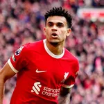 FC Barcelone : Deco veut piocher chez les Reds