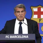 FC Barcelone : Joan Laporta déclare la guerre au PSG avec Messi en tête