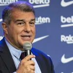 FC Barcelone : Laporta fait des annonces fortes sur le Mercato hivernal