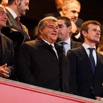 FC Barcelone : Laporta fait polémique avec un chant anti-Real Madrid
