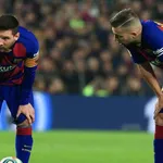 FC Barcelone : le Barça à  l’Espanyol avec son nouveau maillot d’entraînement