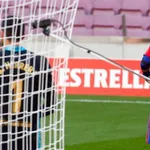 FC Barcelone : l'hommage de Messi à  Maradona va coûter cher à  ses dirigeants
