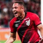 FC Barcelone – Mercato : 2 clubs ont pris de l&rsquo;avance pour Vitor Roque